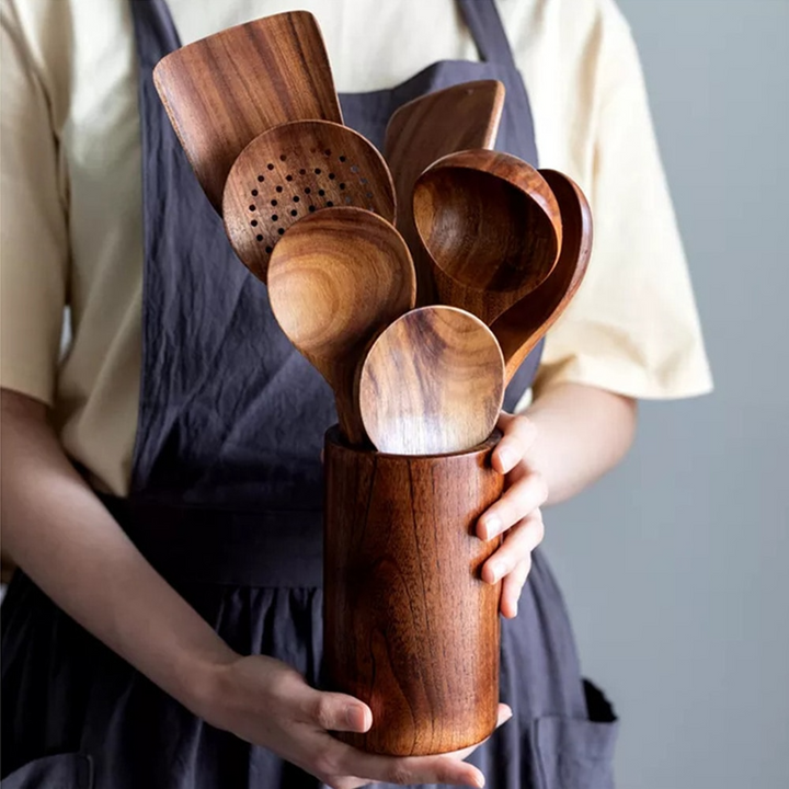 Skanto | EcoChef – Luxuriöses Teak-Küchengeschirr für moderne Kochkunst