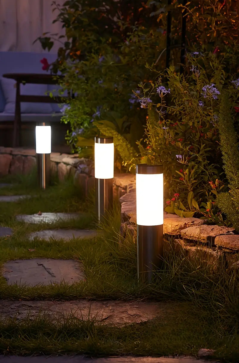 Skanto | Solar-Außenbeleuchtung | Wasserdicht, energieeffizient und einfach zu installieren für Garten- und Wegbeleuchtung
