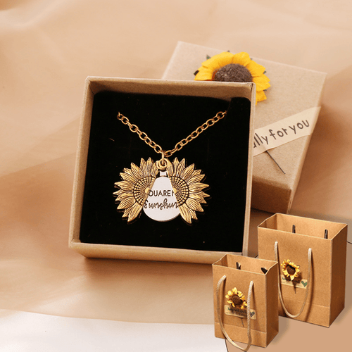 Skanto | „You Are My Sunshine“ Sonnenblumen-Anhänger (doppelt graviert)