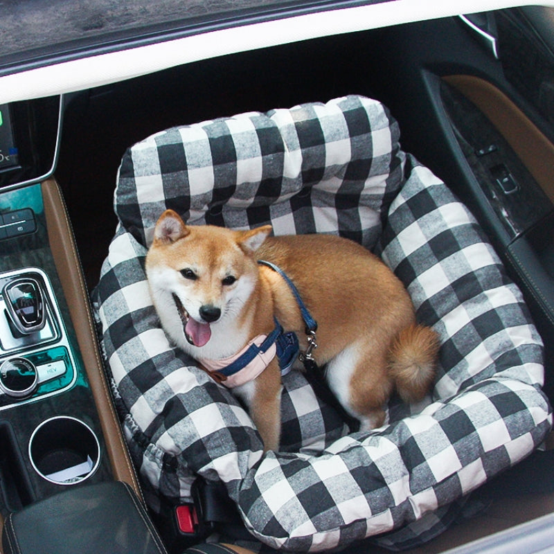 Skanto | Tier-Sitzer – Road Trip Tier-Booster