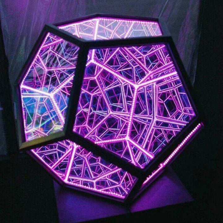 Skanto | Infinity Dodekaeder LED Nachtlicht Kunst Tischlampe