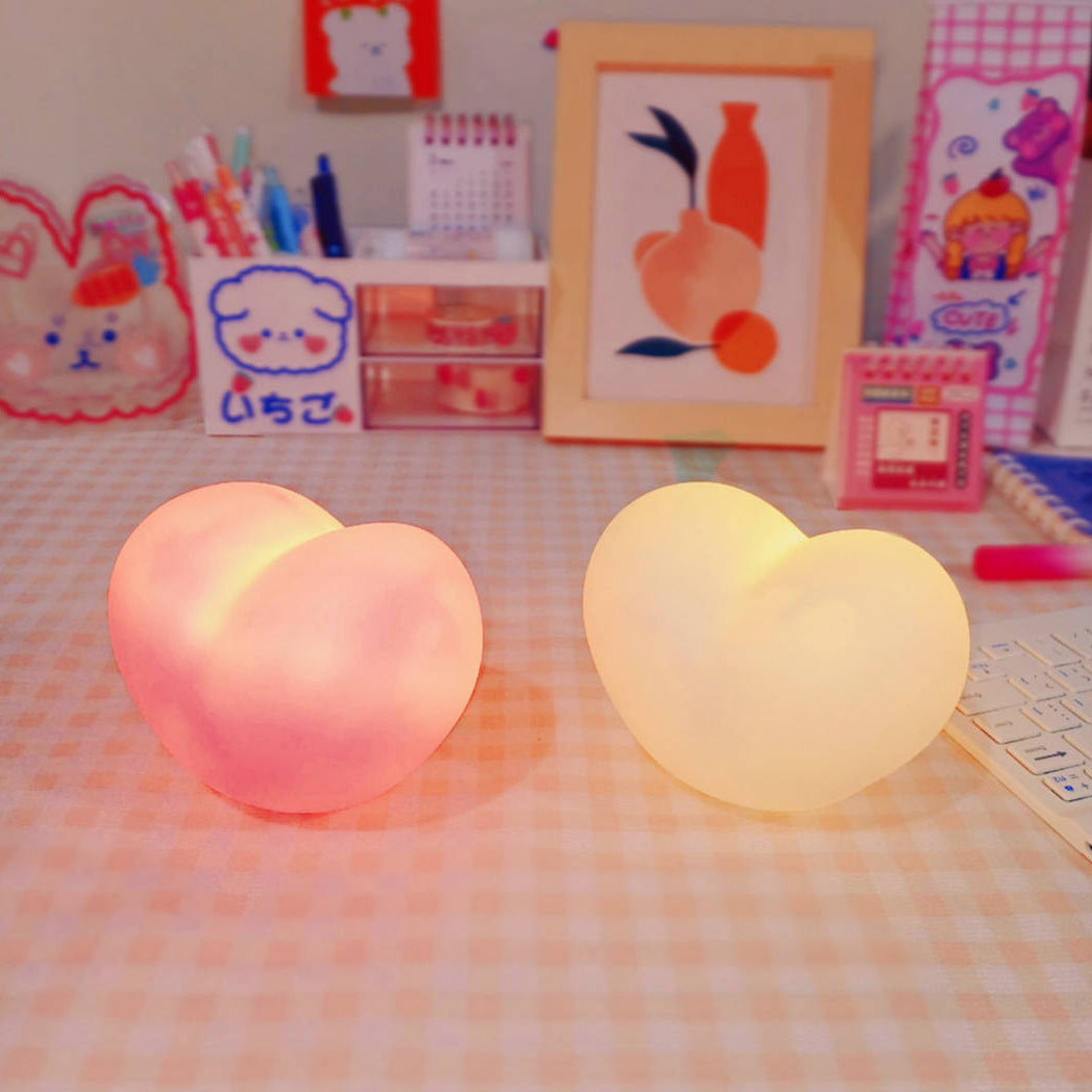 Skanto | LuvSphere Silikon-LED-Nachtlicht | Herzförmiges Design | Tischlampe | Warmes Umgebungslicht | Dekorativ