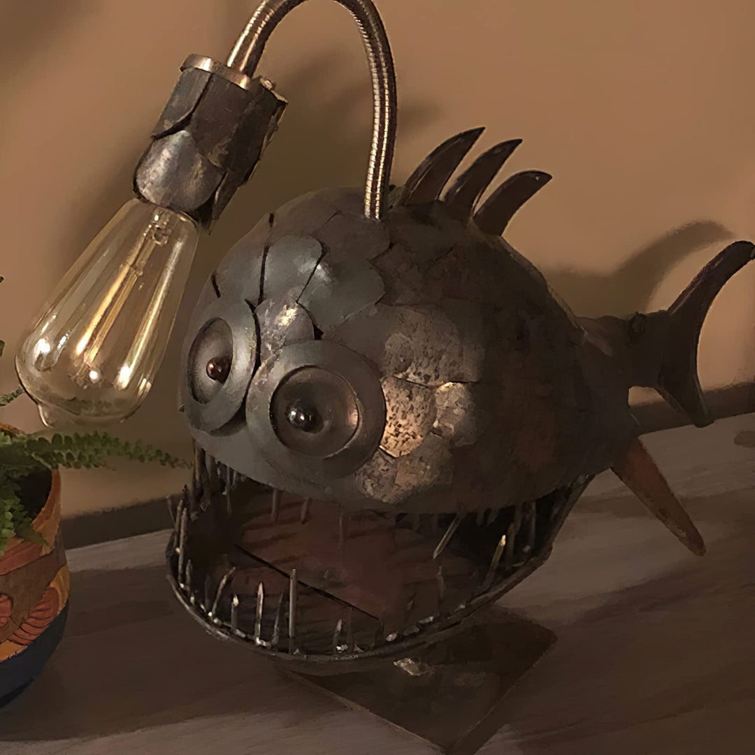 Skanto | Steampunk Anglerfisch-Lampe