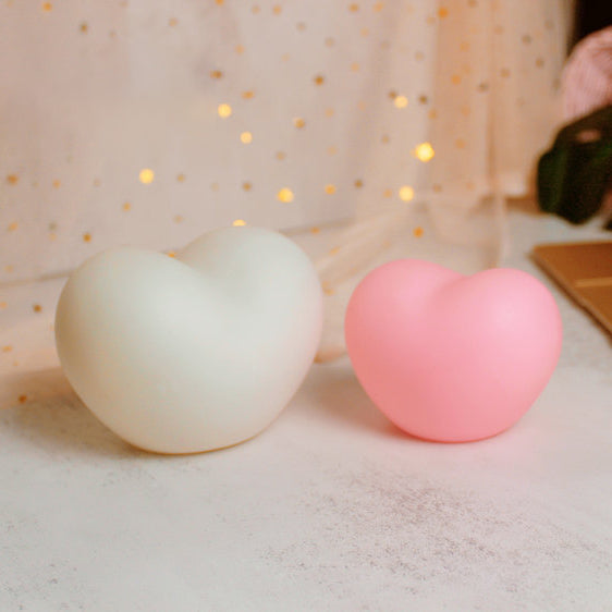 Skanto | LuvSphere Silikon-LED-Nachtlicht | Herzförmiges Design | Tischlampe | Warmes Umgebungslicht | Dekorativ