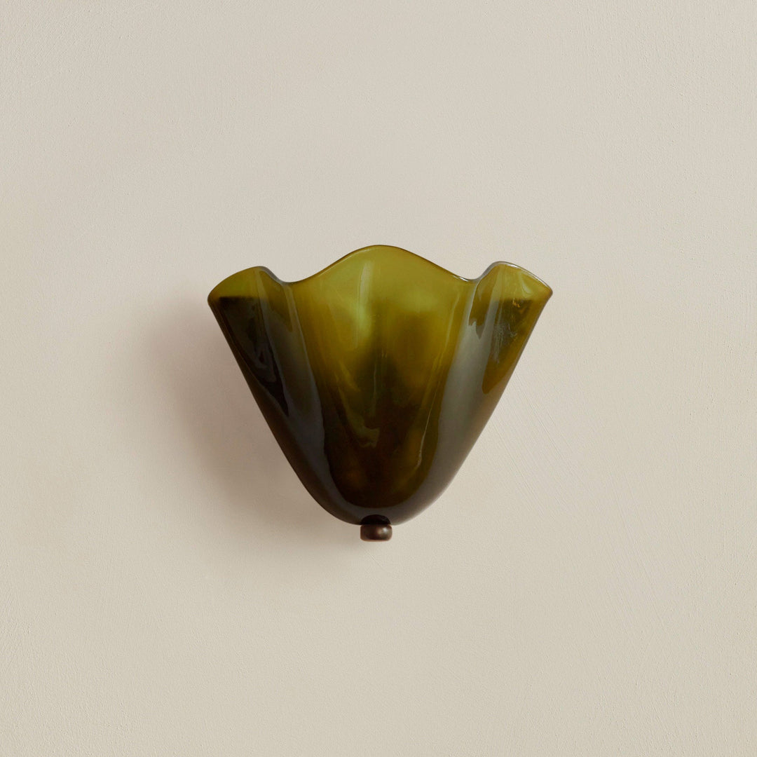 Skanto | Retro Buntglas-Wandleuchte im Muschelmuster