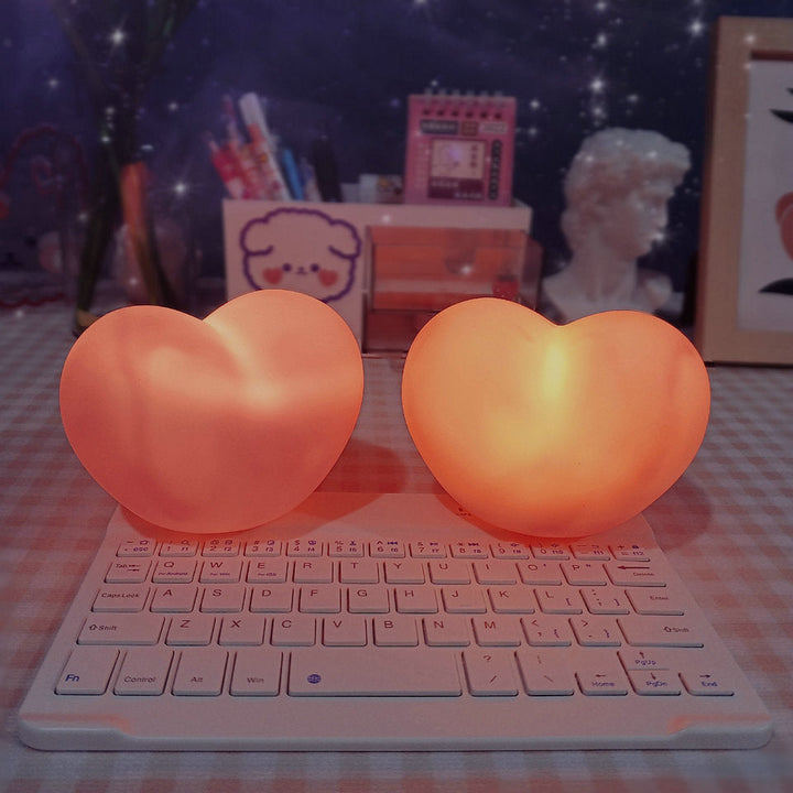 Skanto | LuvSphere Silikon-LED-Nachtlicht | Herzförmiges Design | Tischlampe | Warmes Umgebungslicht | Dekorativ