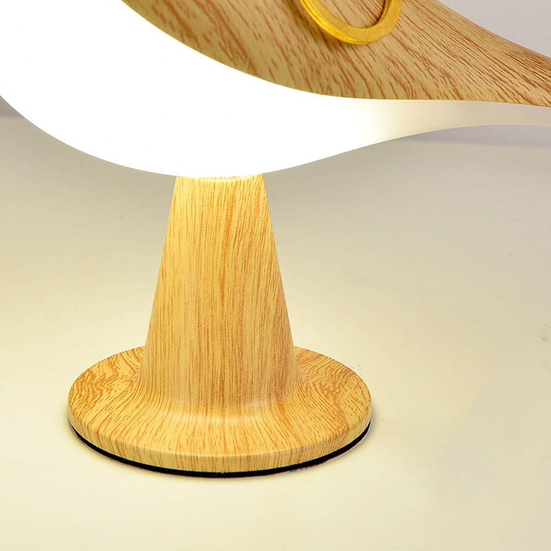 Skanto | Moderne LED Tischlampe im Vogel-Design