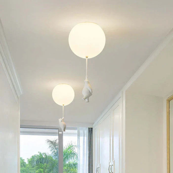 CloudBear – Verspielte Kinderzimmerlampe mit Ballon
