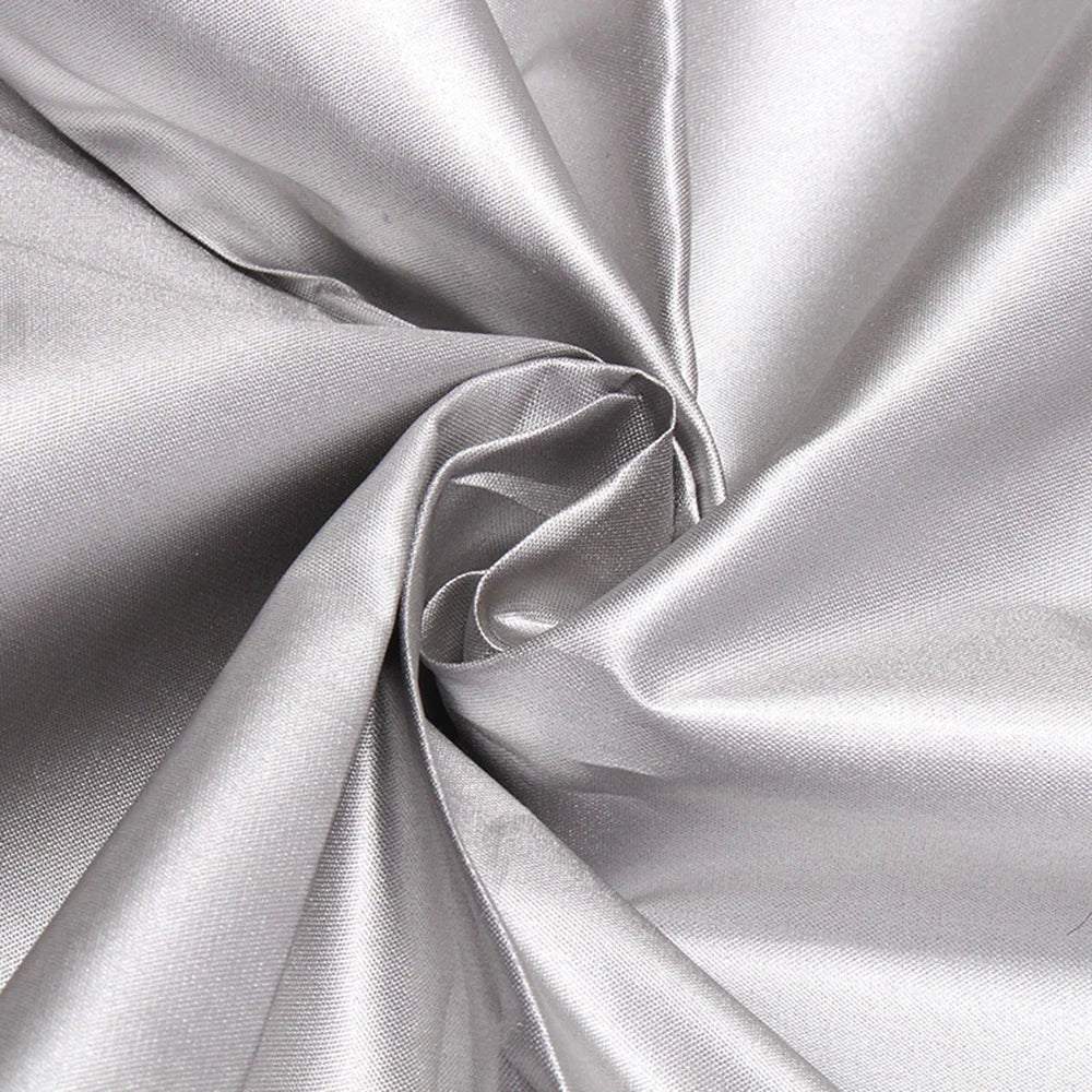 Skanto | Wasserdichte Gartenmöbelabdeckung Schwarz Polyester