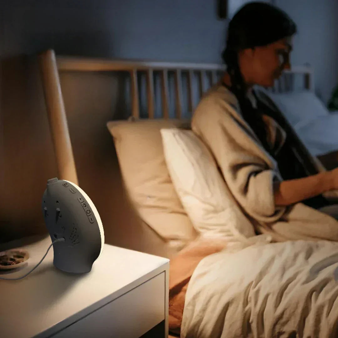 Skanto Skanto | Luxuriöse Sonnenaufgangs-Simulations-Weckerlampe | Beruhigende Klänge, Stimmungslicht & Dual-Alarm für entspannte Morgen