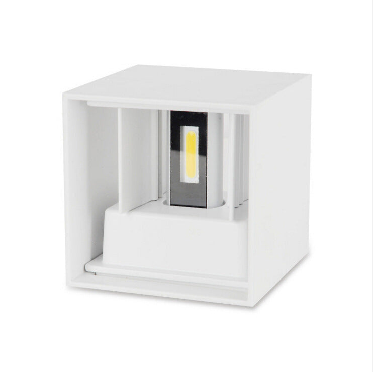 Skanto | Garduru LED-Wandleuchte | Modern, vielseitig und energieeffizient