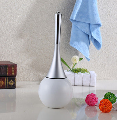 Skanto | Organische, moderne Toilettenbürste aus Edelstahl