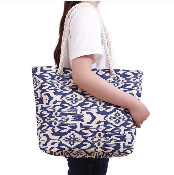 Große Kulturtasche im maritimen Design Skanto