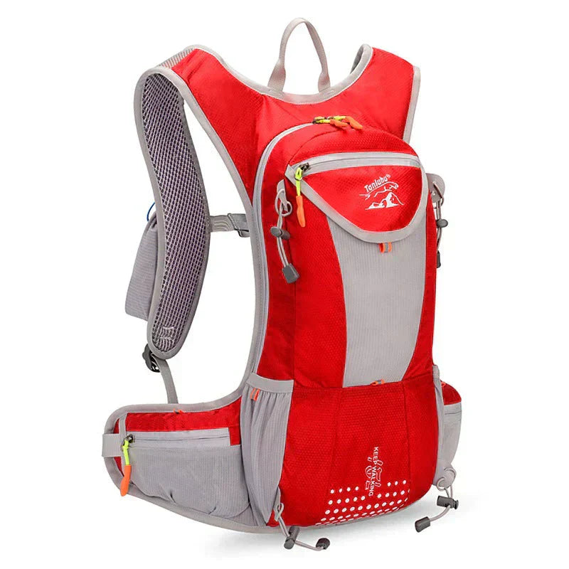 Skanto AquaPack – Stilvoller wasserdichter Rucksack mit Trinkblase