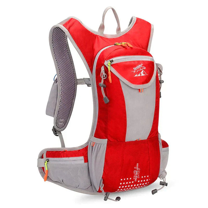 Skanto AquaPack – Stilvoller wasserdichter Rucksack mit Trinkblase