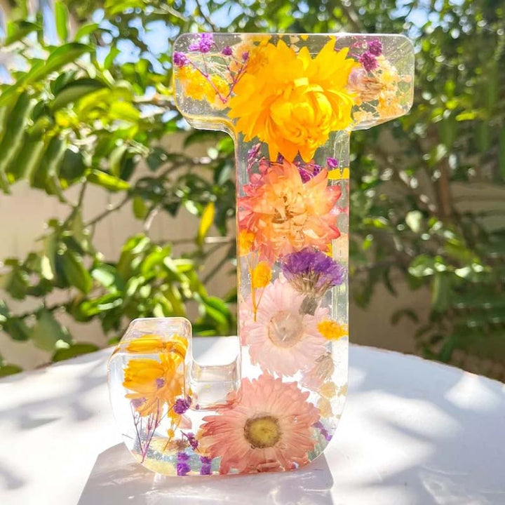 Harz-Blumen-Nachtlicht | LED-Deko-Lampe in Buchstabenform