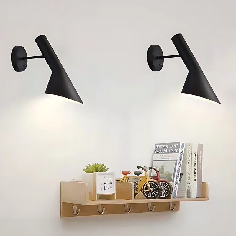 Skanto | LumiVera Vintage Wandlampe | Nostalgischer Look mit moderner Technologie | Robustes Eisen | Für Wohnzimmer, Flur und Essbereich
