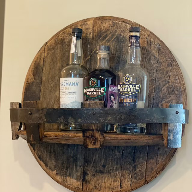 Whiskeyfass Wandregal | Rustikales Massivholz-Design | Rund