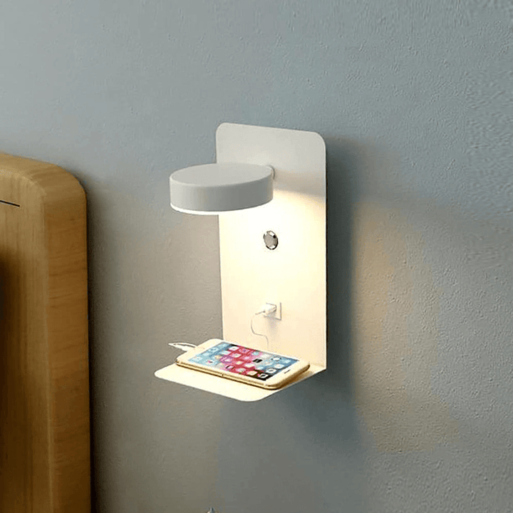 Skanto | BrightSpot Nachtlampe mit Ladegerät – 330° drehbare LED-Schreibtischlampe mit USB-Ladestation