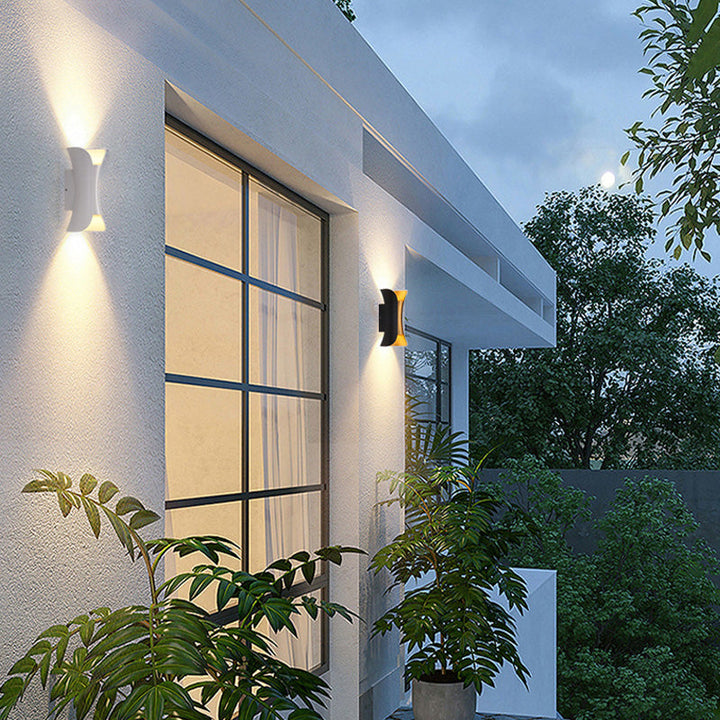 Moderne LED-Außenwandleuchte - LumiEdge