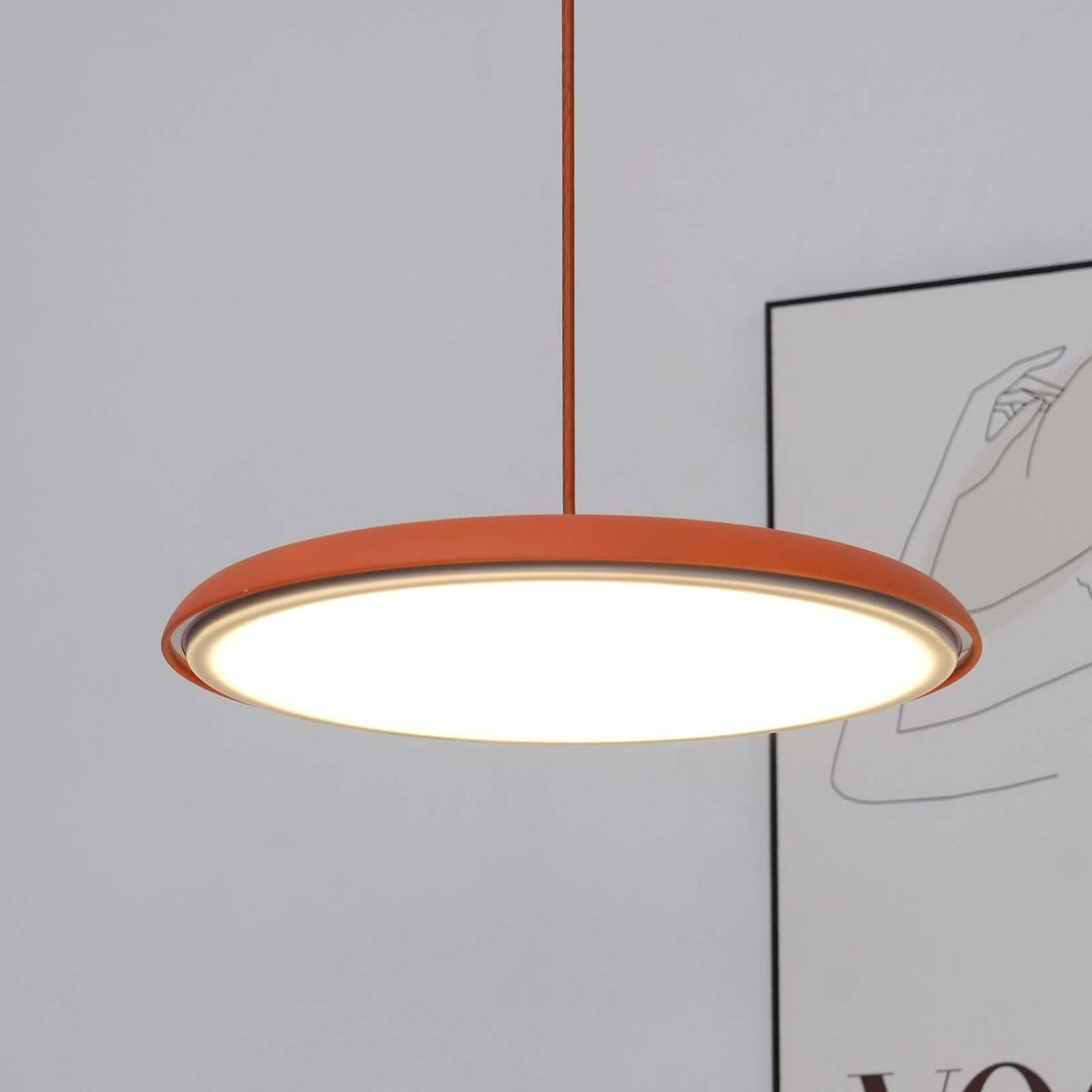 Skanto | Moderne Pendelleuchte mit schlichtem Design für zeitgenössische Interieurs