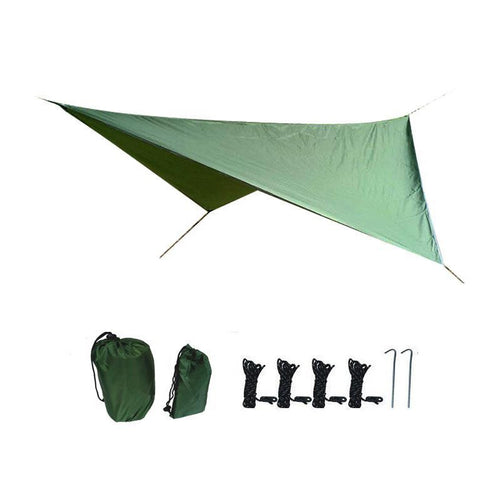 Schutzplane mit aufblasbarem Segel und Heringen Skanto