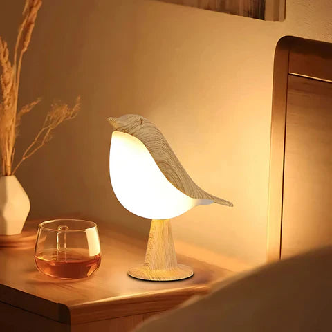 Skanto | Vogelförmige verstellbare Lampe | Tragbarer Aroma-Diffusor mit anpassbarem Licht für Entspannung und Lesen