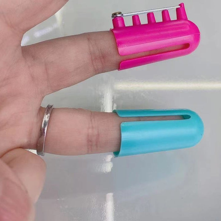 Skanto | QuickStitch Strickfingerhut Garnführung