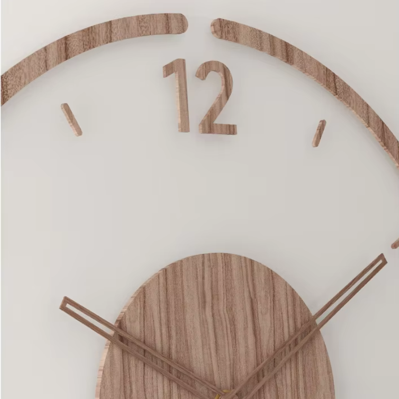 Skanto | Moderne Wanduhr aus Holz – Minimalistisches und elegantes Design für das Wohnzimmer