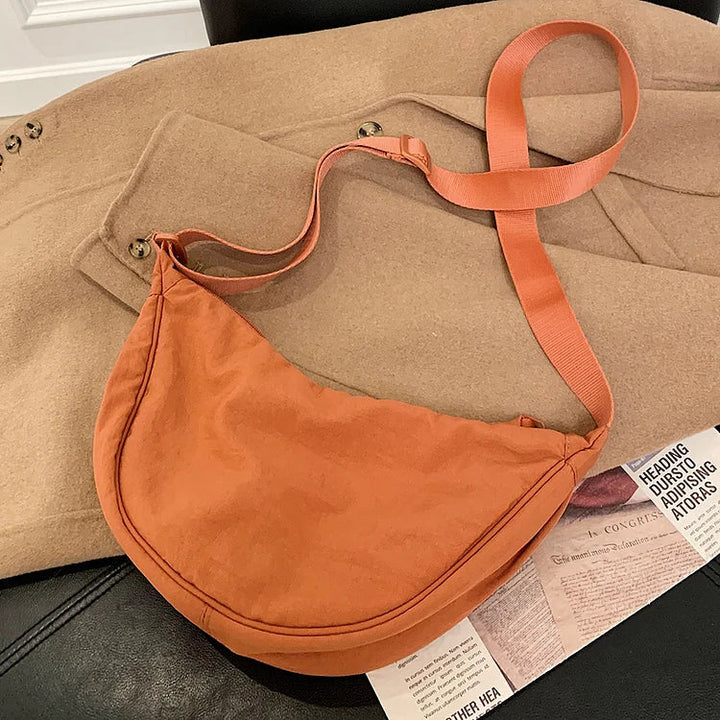 Skanto | Haze Bag | Die modische Knödeltasche für ein stilvolles Outfit