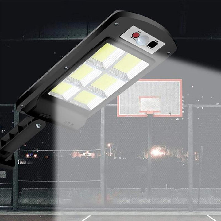 Skanto | 200W Solar-LED-Außenlampe mit Fernbedienung, Bewegungs- und Dämmerungssensor