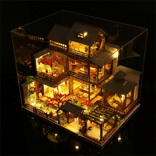 Skanto | Großes realistisches Puppenhaus | DIY Holzmodell mit LED | Bauernhaus-Stil