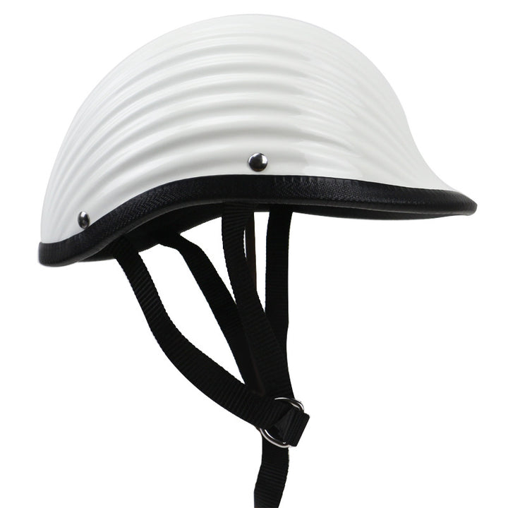 Klassischer gerippter Motorradhelm Skanto