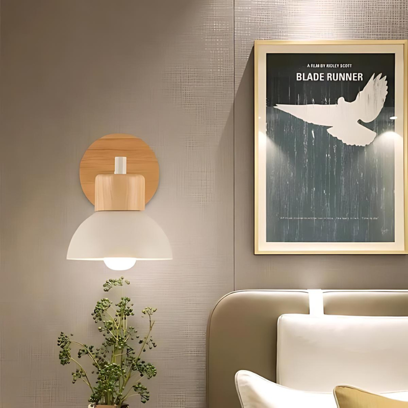 Skanto | Stilvolle Wandlampe aus Holz für ein harmonisches Zuhause