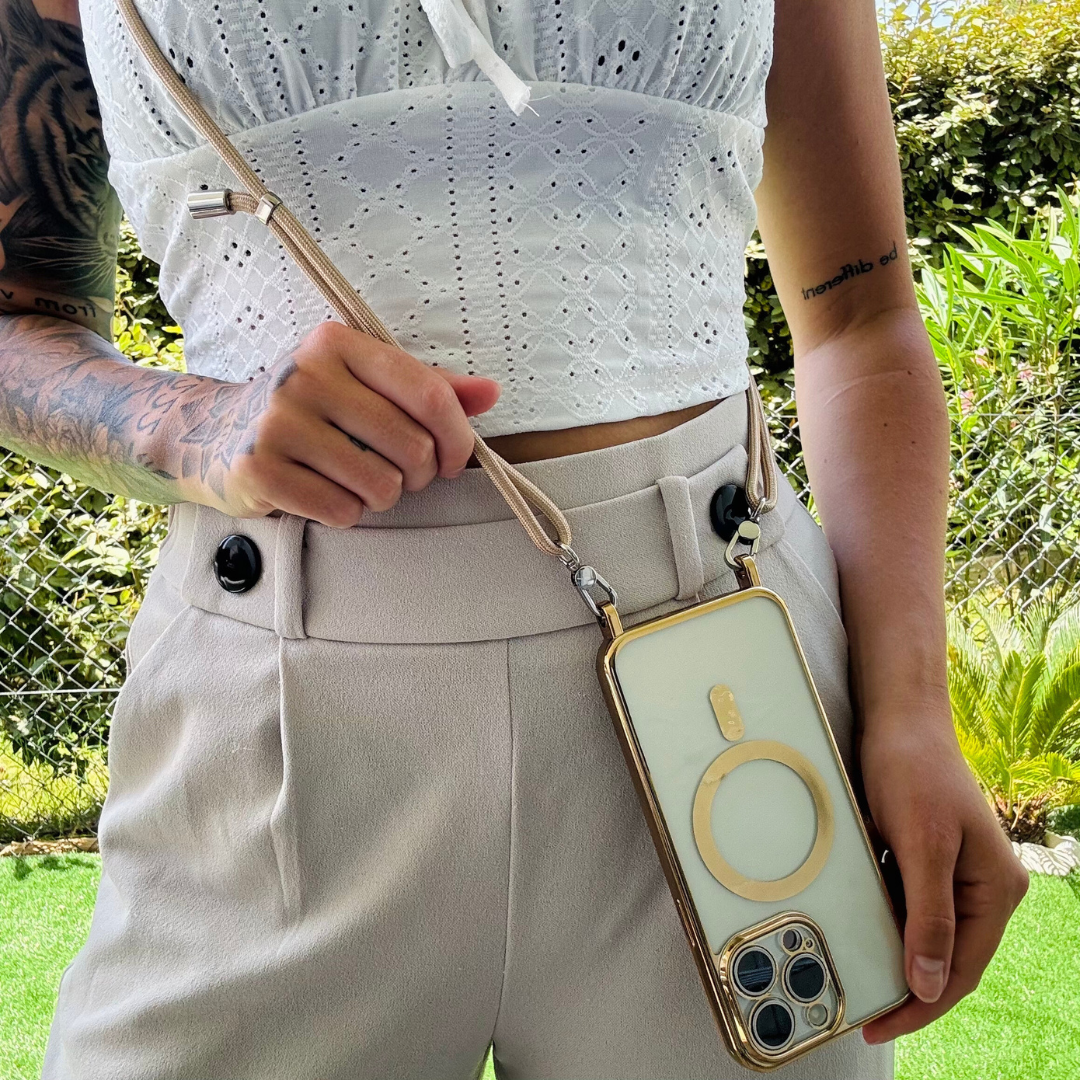 Skanto | iPhone Bestes MagSafe Crossbody Case - "Saint"