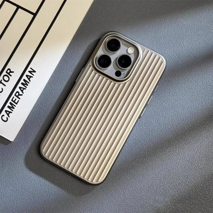 Skanto | Skanto Titanium Shield Pro iPhone Hülle