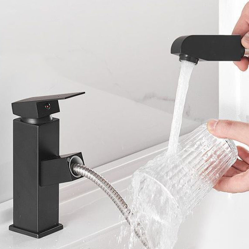 Skanto | Modernes Design Badezimmerarmatur Einhebelmischer mit Wasserschlauch