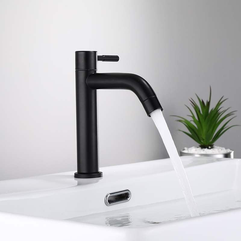 Skanto | Industrieller Container-Anschluss, Edelstahlgriff-Wasserhahn