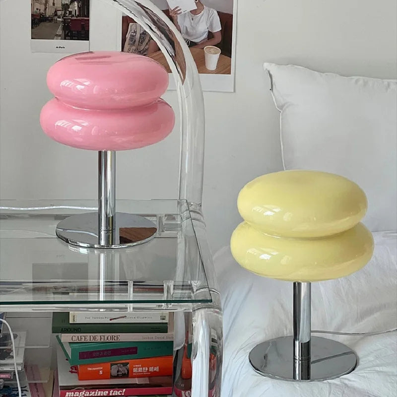 Skanto | ItaliaDesign - Stilvolle Bauhaus-Tischleuchte für ein modernes Interieur