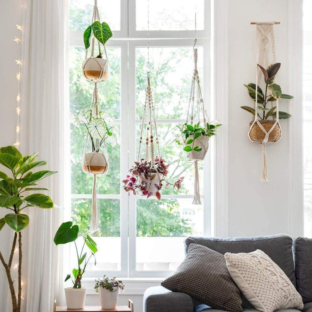 Skanto | 4-teiliges handgefertigtes Boho Makramee Pflanzenhänger-Set
