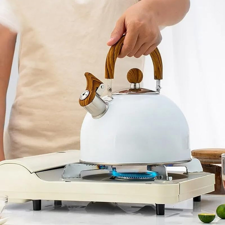 Skanto | Pfeifkessel – Wasserkocher aus Edelstahl mit automatischer Pfeife für Induktion und Gas (2,5L & 3L)