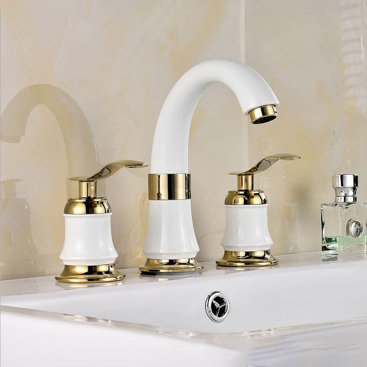Skanto | Moderne wandmontierte Badewannenarmatur für Badezimmer