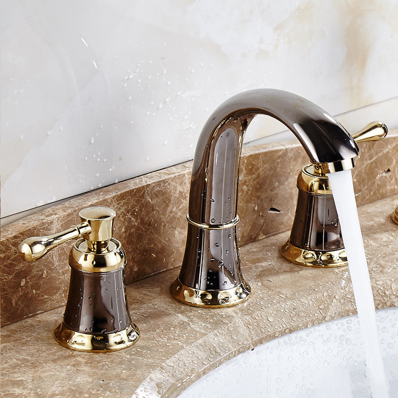 Skanto | Moderne wandmontierte Badewannenarmatur für Badezimmer
