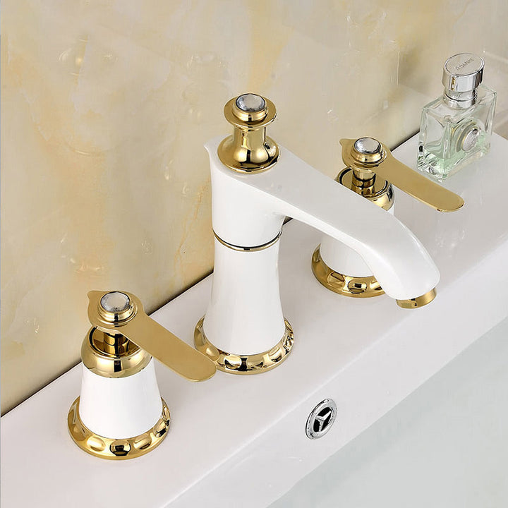 Skanto | Moderne wandmontierte Badewannenarmatur für Badezimmer