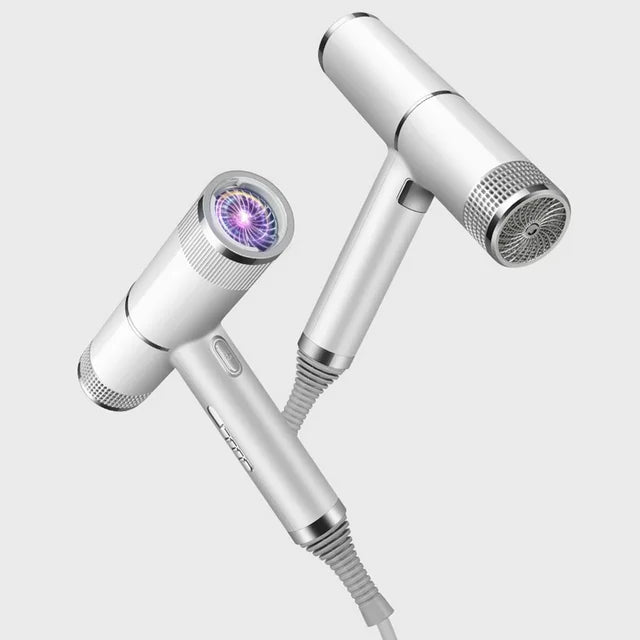 Skanto | Professioneller Ionen-Haartrockner | 700W, Keramik-Technologie & einstellbare Geschwindigkeiten für frizz-freies, glänzendes Haar zu Hause