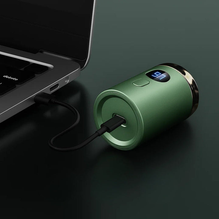 Kompakter USB-Rasierer – Wasserdicht IPX7 – Sanfte, tragbare Pflege für Männer mit gründlichem Rasierkomfort Skanto