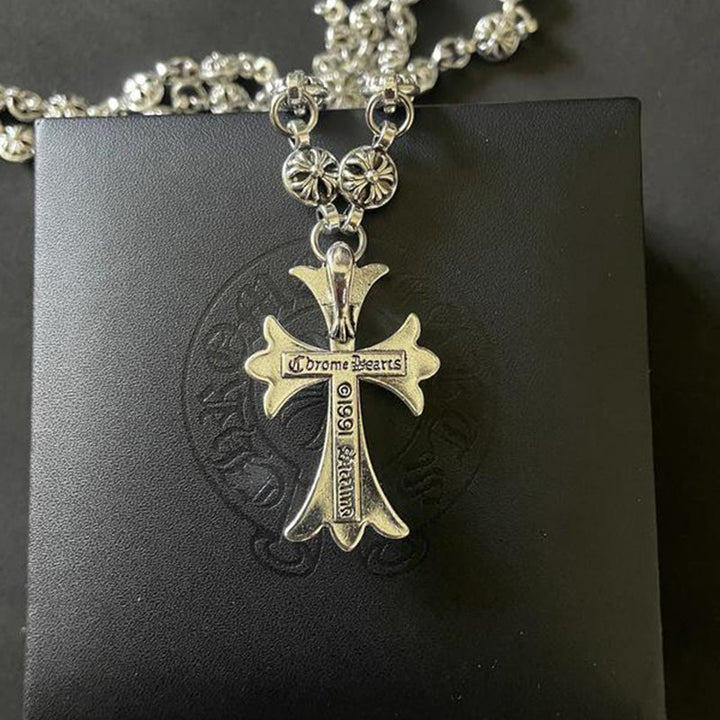 Skanto | Gotische Kreuz-Halskette