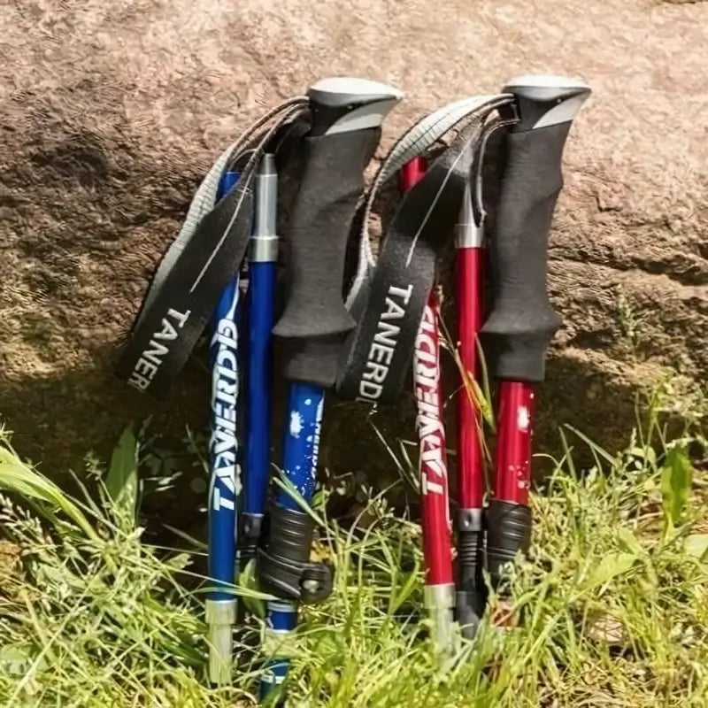 Skanto | Verstellbarer Falt-Trekkingstock für Wandern, Rucksackreisen & Outdoor-Abenteuer – Leichtes Aluminium-Design