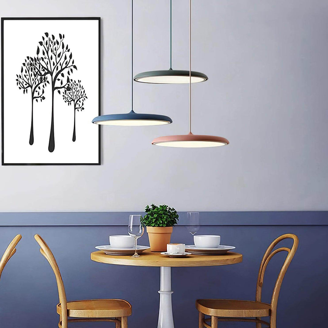 Skanto | Moderne Pendelleuchte mit schlichtem Design für zeitgenössische Interieurs