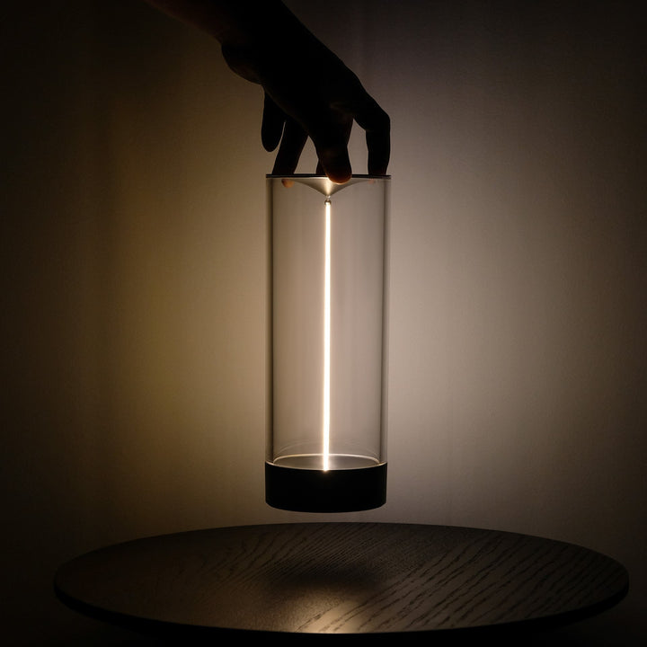 Skanto | GlowBright | Tragbare LED-Lampe mit kabellosem Design